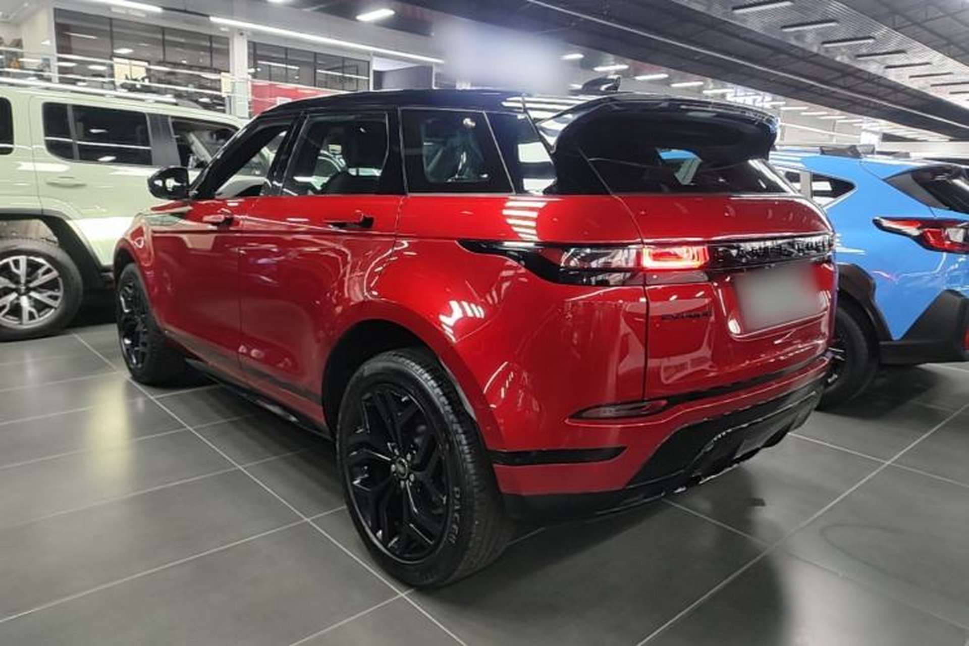 Used Land Rover Range Evoque 2020 249 PS R-DYNAMIC S First-Edition Sport Custom Edition Rear Left 45 Deg