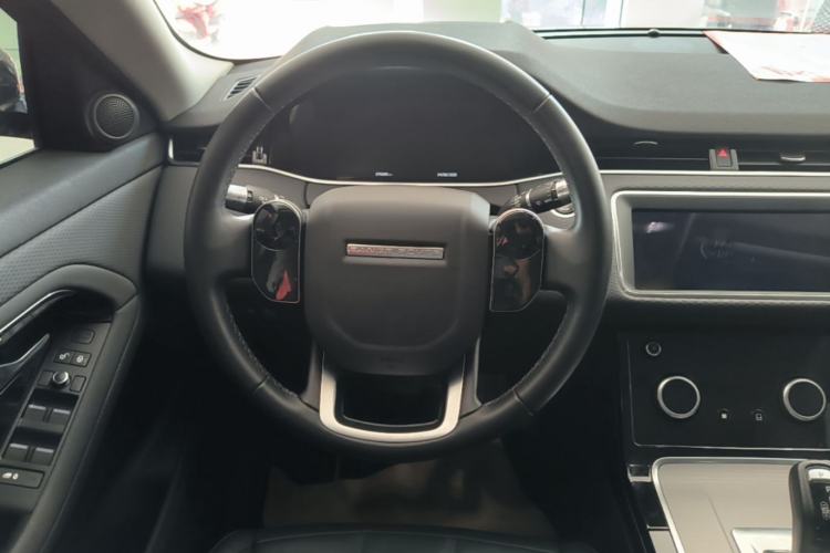 Used Land Rover Range Evoque 2020 249 PS Youth Edition Steering Wheel