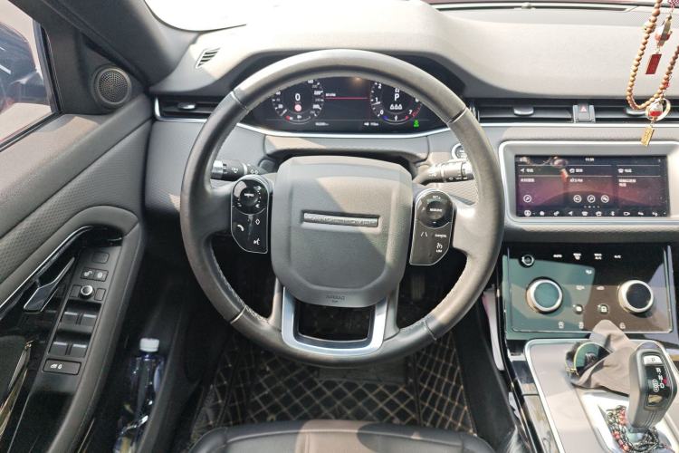 Used Land Rover Range Evoque 2020 249 PS Youth Edition Steering Wheel