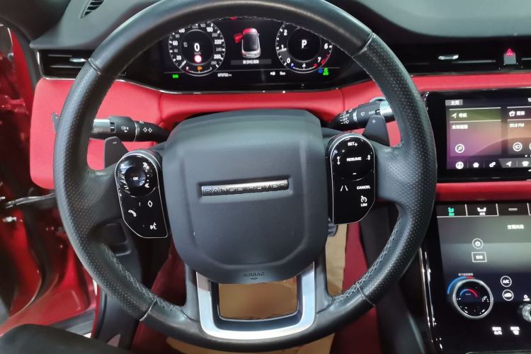 Used Land Rover Range Evoque 2020 249 PS R-DYNAMIC SE Sport Technology Edition Steering Wheel