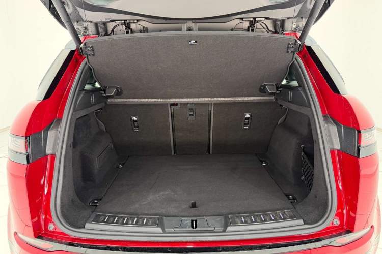 Used Land Rover Range Evoque 2020 249 PS R-DYNAMIC S First-Edition Sport Custom Edition Trunk
