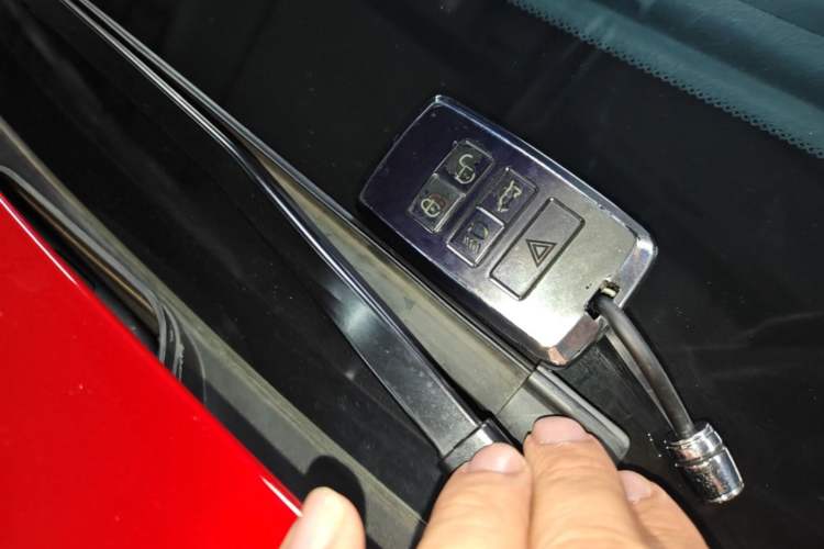 Used Land Rover Range Evoque 2020 249 PS R-DYNAMIC S Blackened Sport Technology Edition Vehicle Key