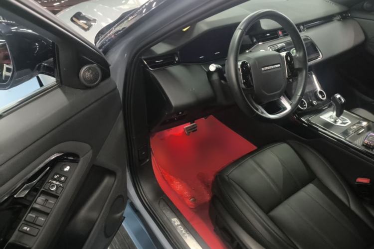 Used Land Rover Range Evoque 2020 249 PS R-DYNAMIC S Sport Edition Driver Seat
