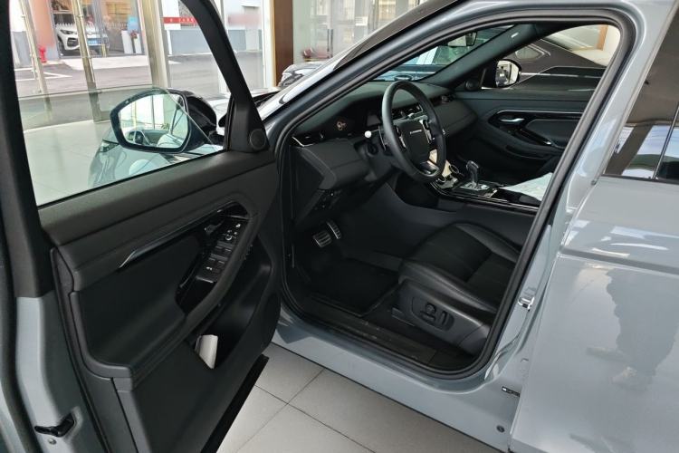 Used Land Rover Range Evoque 2020 249 PS R-DYNAMIC SE Sport Technology Edition Driver Seat