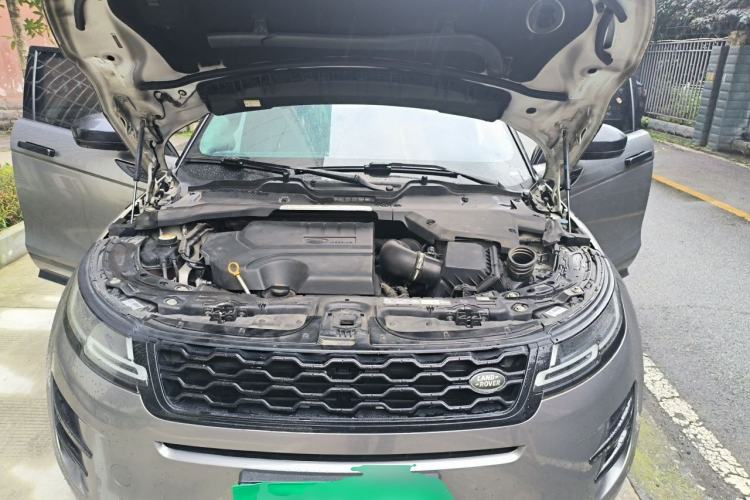 Used Land Rover Range Evoque 2020 249 PS R-DYNAMIC S Sport Edition Engine Bay