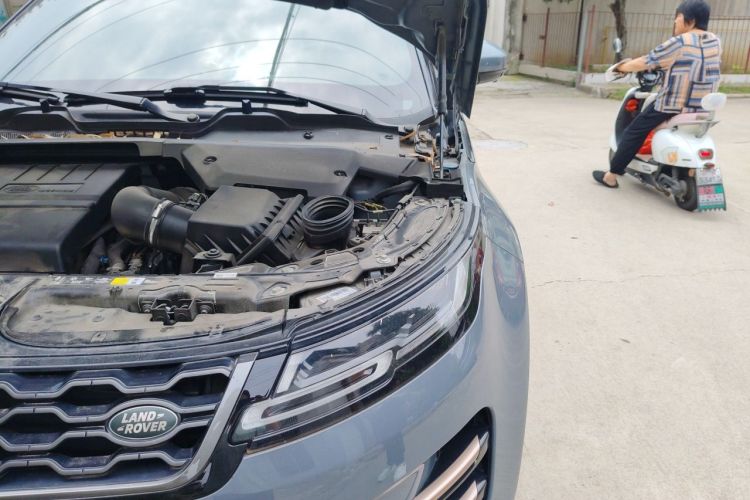 Used Land Rover Range Evoque 2020 249 PS R-DYNAMIC SE Sport Technology Edition Engine Bay Left