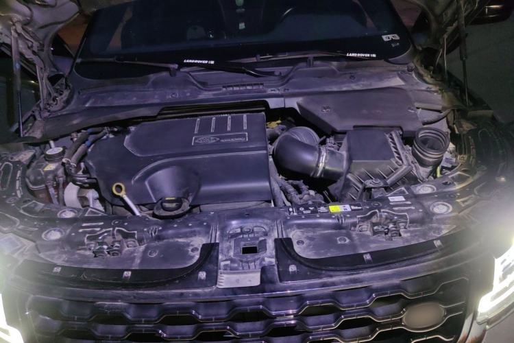 Used Land Rover Range Evoque 2020 249 PS R-DYNAMIC S Sport Edition Engine Bay