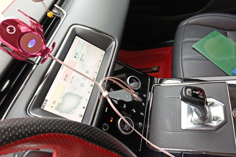 Used Land Rover Range Evoque 2020 249 PS R-DYNAMIC S Sport Edition Audio And AC Panel