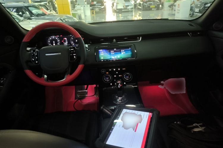 Used Land Rover Range Evoque 2020 249 PS R-DYNAMIC S Sport Edition Center Console