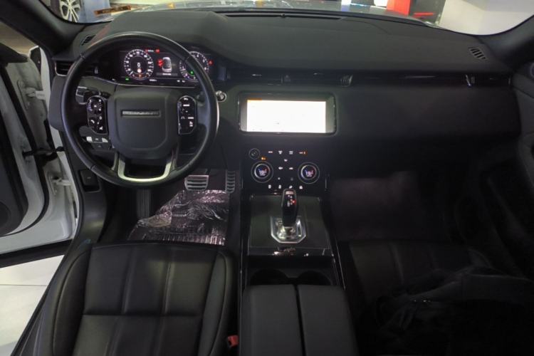 Used Land Rover Range Evoque 2020 249 PS R-DYNAMIC S Sport Edition Center Console