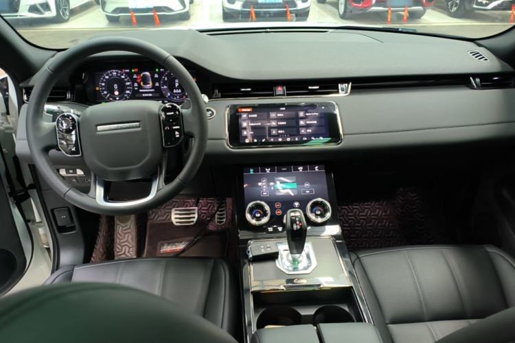Used Land Rover Range Evoque 2020 249 PS R-DYNAMIC S Sport Edition Center Console