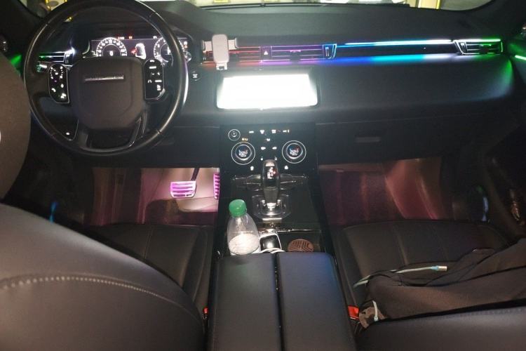 Used Land Rover Range Evoque 2020 249 PS R-DYNAMIC S Sport Edition Center Console