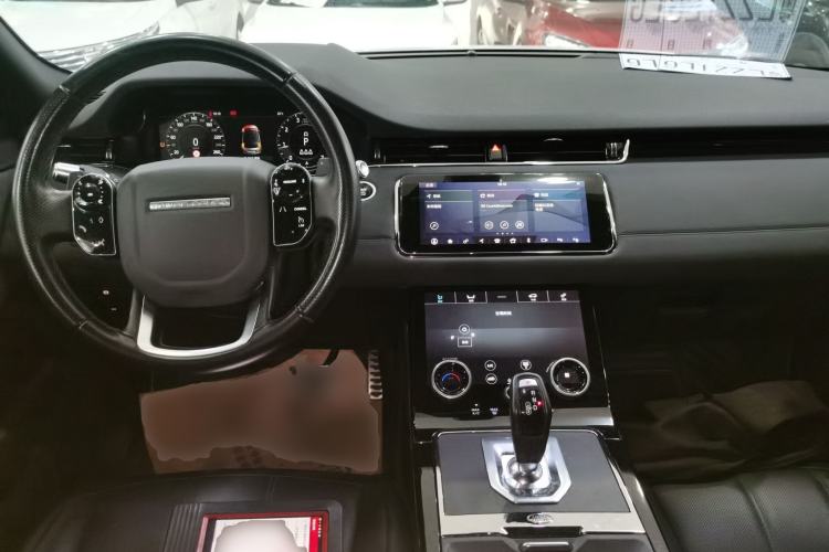 Used Land Rover Range Evoque 2020 249 PS R-DYNAMIC S Sport Edition Center Console