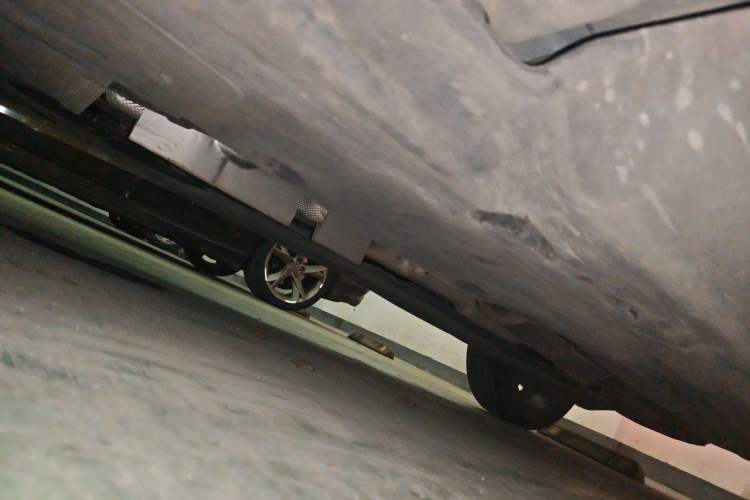 Used Land Rover Range Evoque 2020 249 PS R-DYNAMIC SE Sport Technology Edition Chassis Front Left