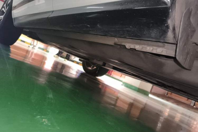 Used Land Rover Range Evoque 2020 249 PS R-DYNAMIC SE Sport Technology Edition Chassis Rear Left