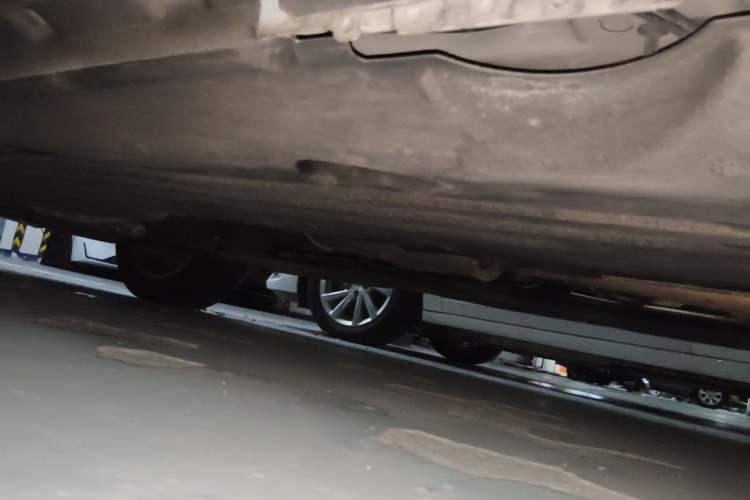 Used Land Rover Range Evoque 2020 249 PS Youth Edition Chassis Rear Left