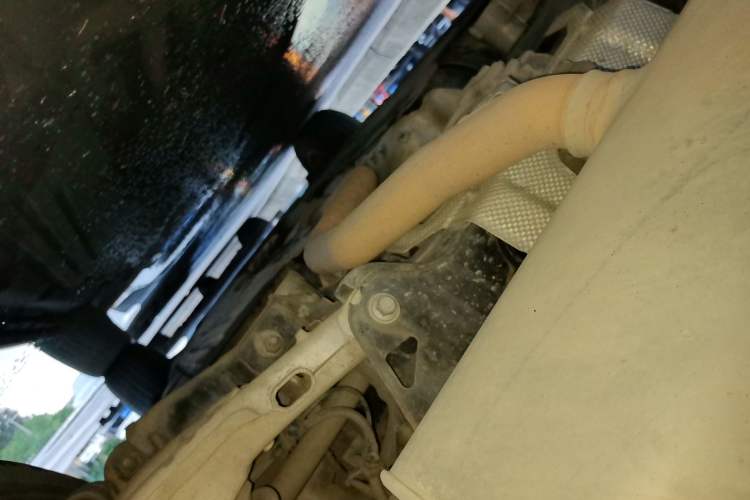 Used Land Rover Range Evoque 2020 249 PS Youth Edition Chassis Rear Right
