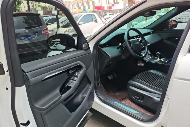 Used Land Rover Range Evoque 2020 249 PS R-DYNAMIC S Sport Edition Driver Seat