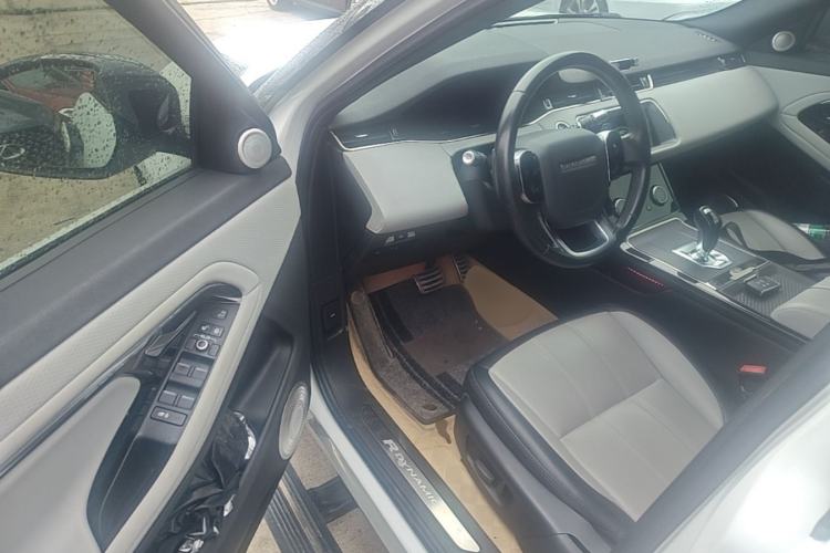 Used Land Rover Range Evoque 2020 249 PS R-DYNAMIC S Sport Edition Driver Seat