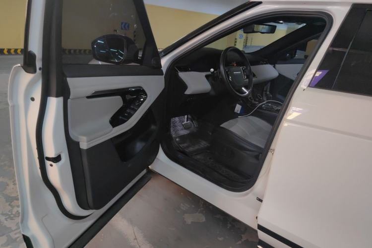 Used Land Rover Range Evoque 2020 249 PS R-DYNAMIC SE Sport Technology Edition Driver Seat