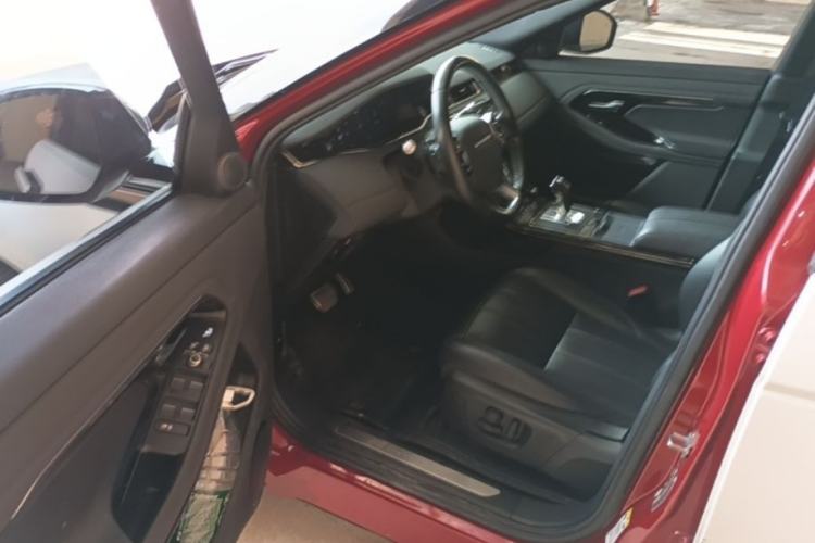 Used Land Rover Range Evoque 2020 249 PS R-DYNAMIC SE Sport Technology Edition Driver Seat