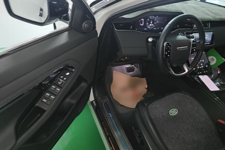 Used Land Rover Range Evoque 2020 249 PS R-DYNAMIC SE Sport Technology Edition Driver Seat