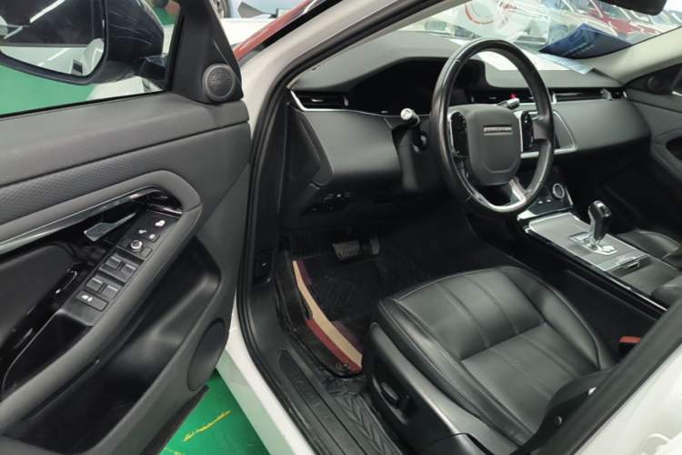 Used Land Rover Range Evoque 2020 249 PS Youth Edition Driver Seat