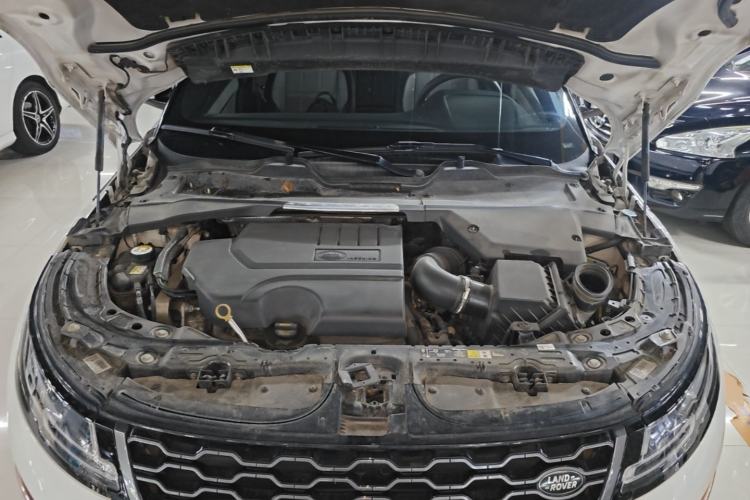 Used Land Rover Range Evoque 2020 249 PS R-DYNAMIC SE Sport Technology Edition Engine Bay
