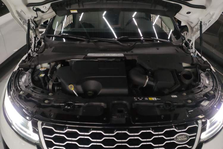 Used Land Rover Range Evoque 2020 249 PS Youth Edition Engine Bay