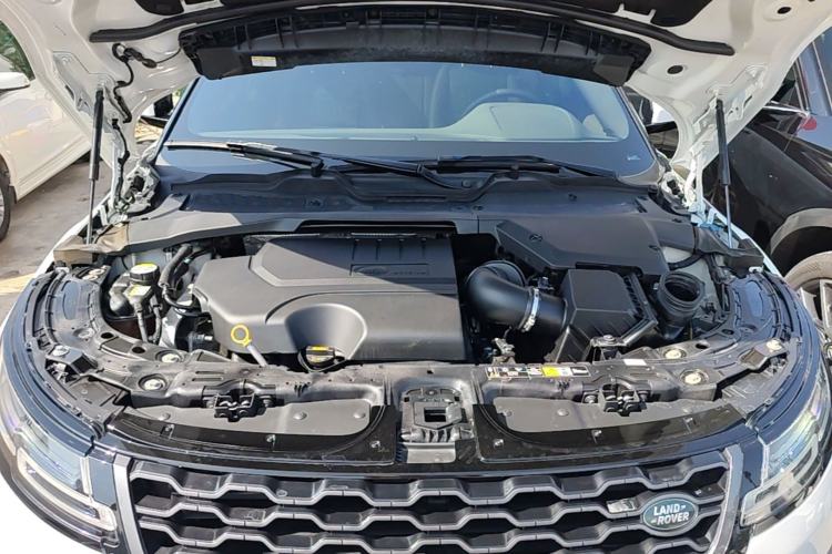 Used Land Rover Range Evoque 2020 249 PS R-DYNAMIC S Sport Edition Engine Bay