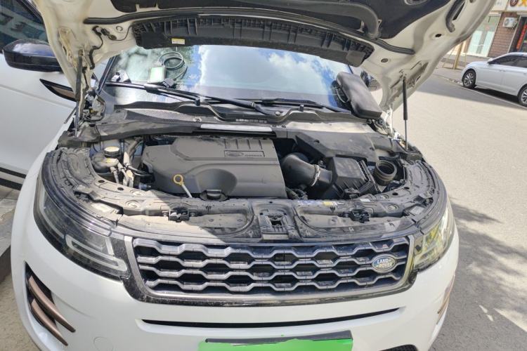 Used Land Rover Range Evoque 2020 249 PS R-DYNAMIC S Sport Edition Engine Bay