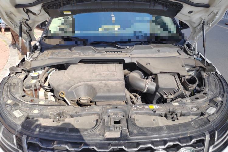 Used Land Rover Range Evoque 2020 249 PS R-DYNAMIC S Sport Edition Engine Bay