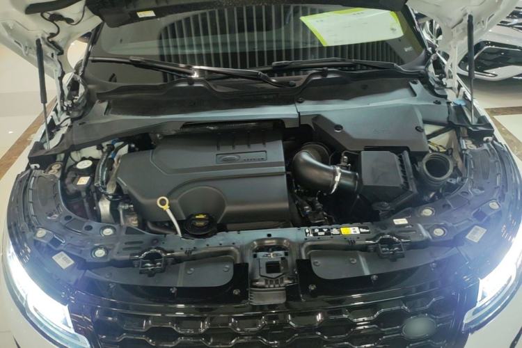 Used Land Rover Range Evoque 2020 249 PS R-DYNAMIC S Black Edition Sport Version Engine Bay