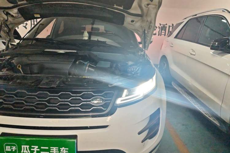 Used Land Rover Range Evoque 2020 249 PS R-DYNAMIC SE Sport Technology Edition Engine Bay Left