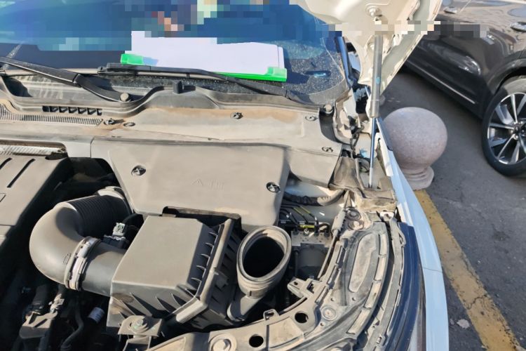 Used Land Rover Range Evoque 2020 249 PS R-DYNAMIC S Sport Edition Engine Bay Left