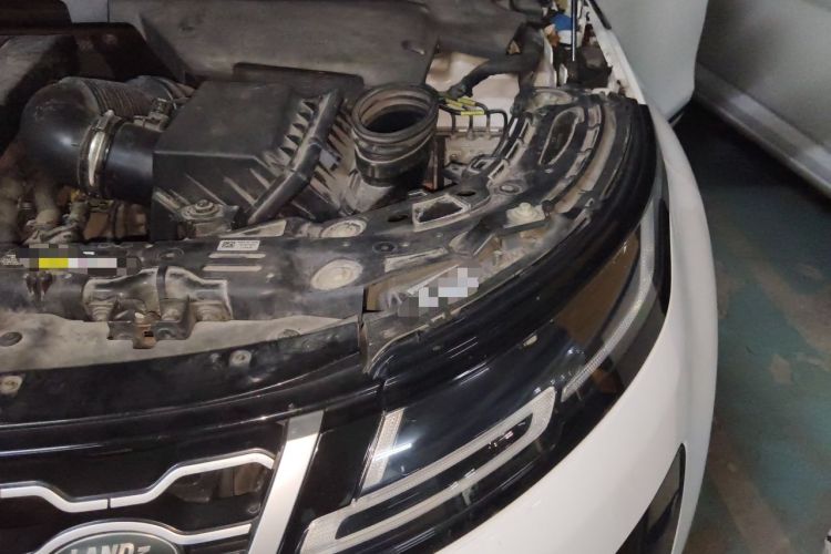 Used Land Rover Range Evoque 2020 249 PS Youth Edition Engine Bay Left