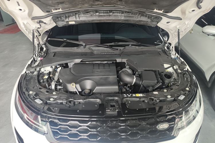 Used Land Rover Range Evoque 2020 249 PS R-DYNAMIC S Black Edition Sport Version Engine Bay