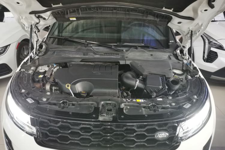 Used Land Rover Range Evoque 2020 249 PS R-DYNAMIC S Black Edition Sport Version Engine Bay