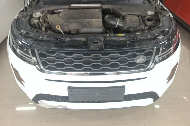 Used Land Rover Range Evoque 2020 249 PS R-DYNAMIC S Sport Edition Engine Bay