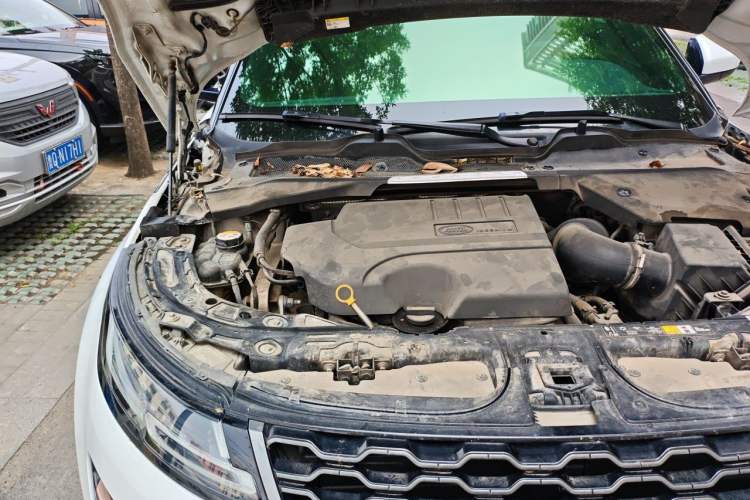Used Land Rover Range Evoque 2020 249 PS R-DYNAMIC S Sport Edition Engine Bay Right