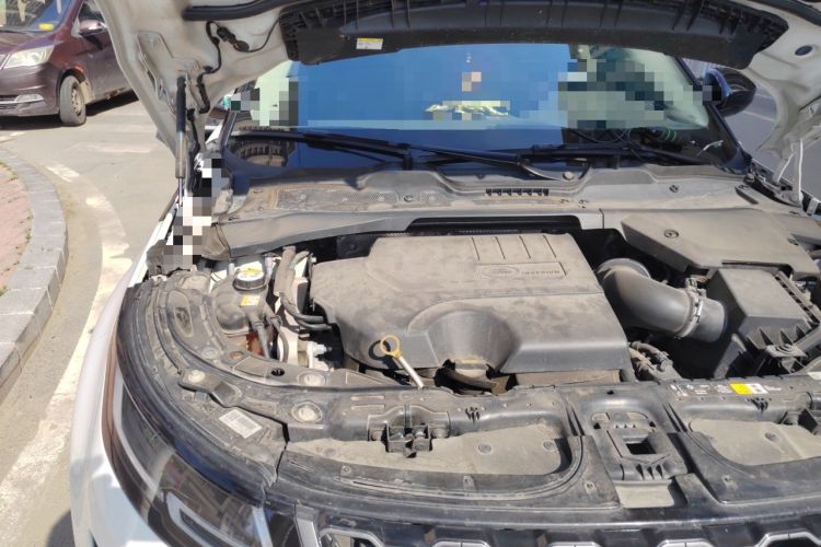 Used Land Rover Range Evoque 2020 249 PS R-DYNAMIC S Sport Edition Engine Bay Right