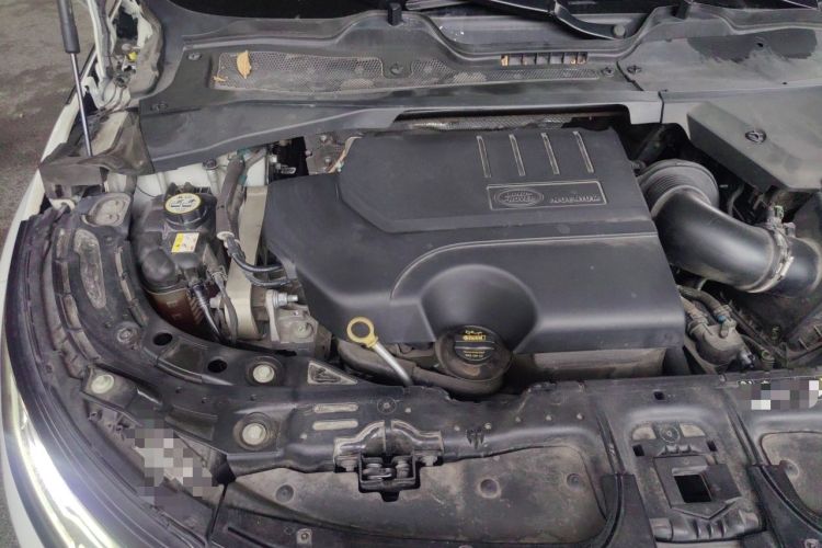 Used Land Rover Range Evoque 2020 249 PS R-DYNAMIC SE Sport Technology Edition Engine Bay Right