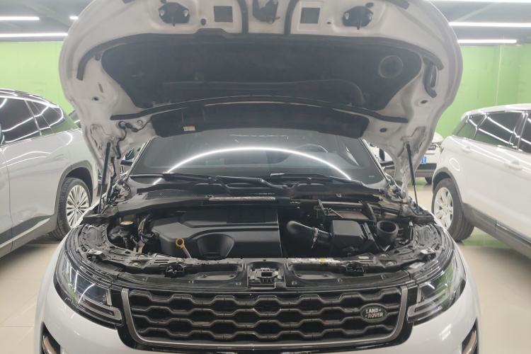 Used Land Rover Range Evoque 2020 249 PS R-DYNAMIC S Sport Edition Engine Bay