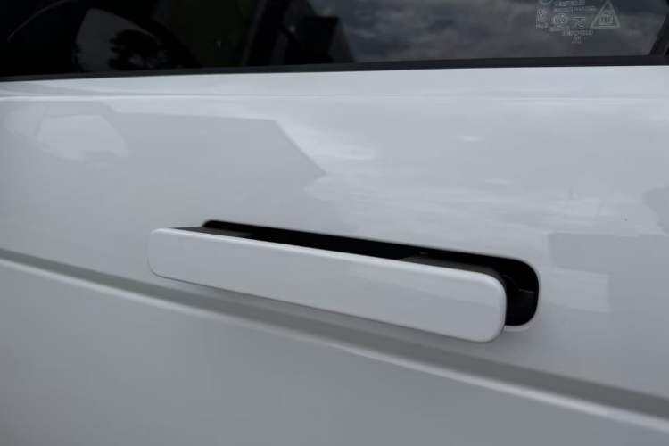 Used Land Rover Range Evoque 2020 249 PS R-DYNAMIC S Sport Edition Exterior 10