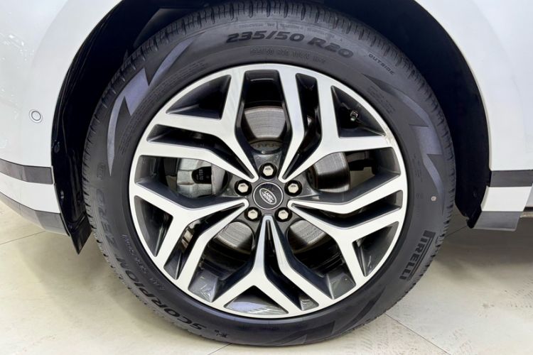 Used Land Rover Range Evoque 2020 249 PS R-DYNAMIC S Sport Edition Exterior 4