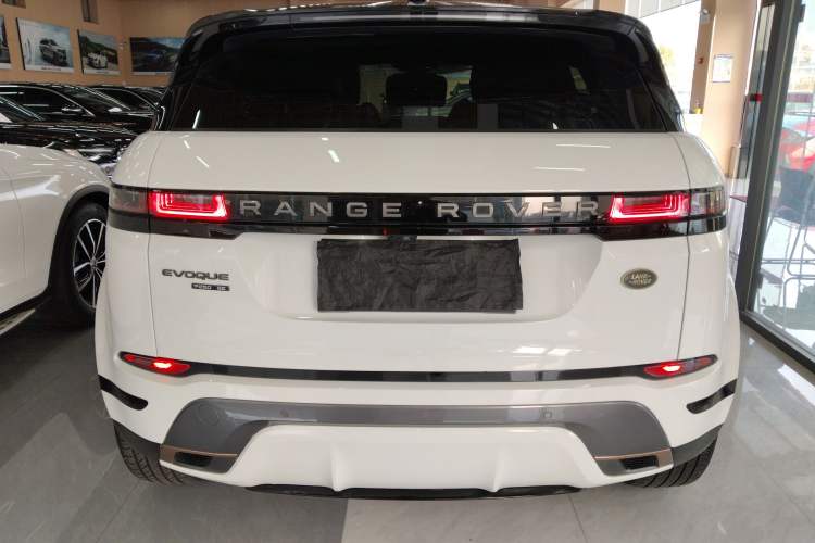 Used Land Rover Range Evoque 2020 249 PS R-DYNAMIC S Sport Edition Exterior 4