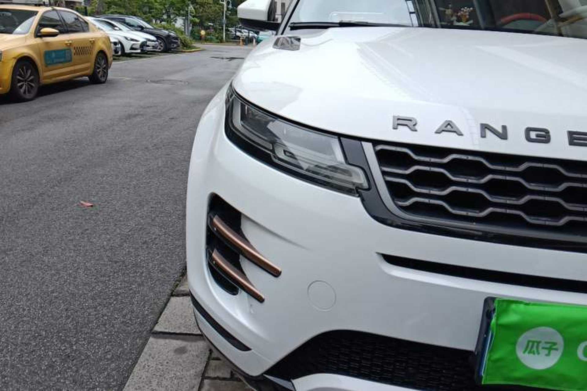 Used Land Rover Range Evoque 2020 249 PS R-DYNAMIC S Sport Edition Exterior 6
