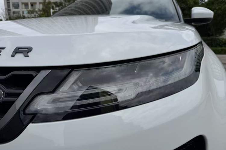 Used Land Rover Range Evoque 2020 249 PS R-DYNAMIC S Sport Edition Exterior 7