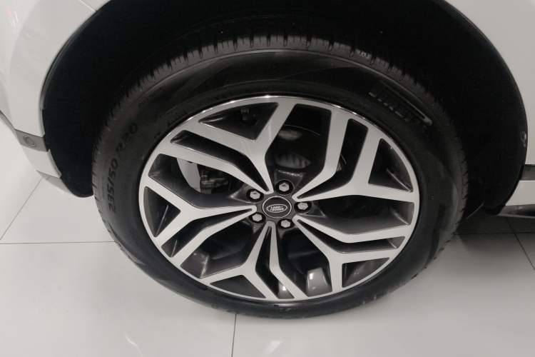 Used Land Rover Range Evoque 2020 249 PS R-DYNAMIC SE Sport Technology Edition Exterior 8