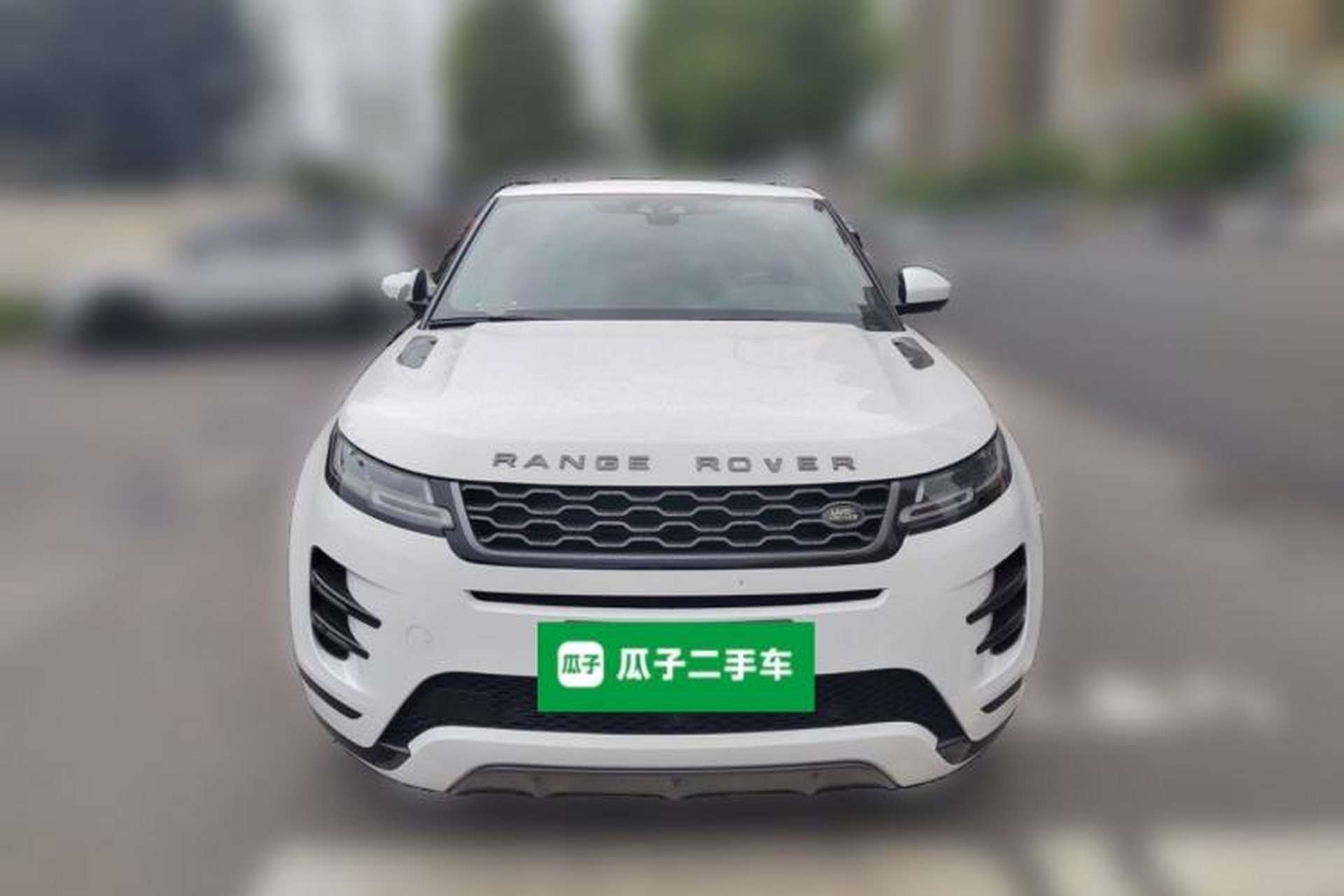 Used Land Rover Range Evoque 2020 249 PS R-DYNAMIC SE Sport Technology Edition Front